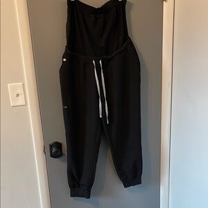 Black Women's Zamara Figs Joggers